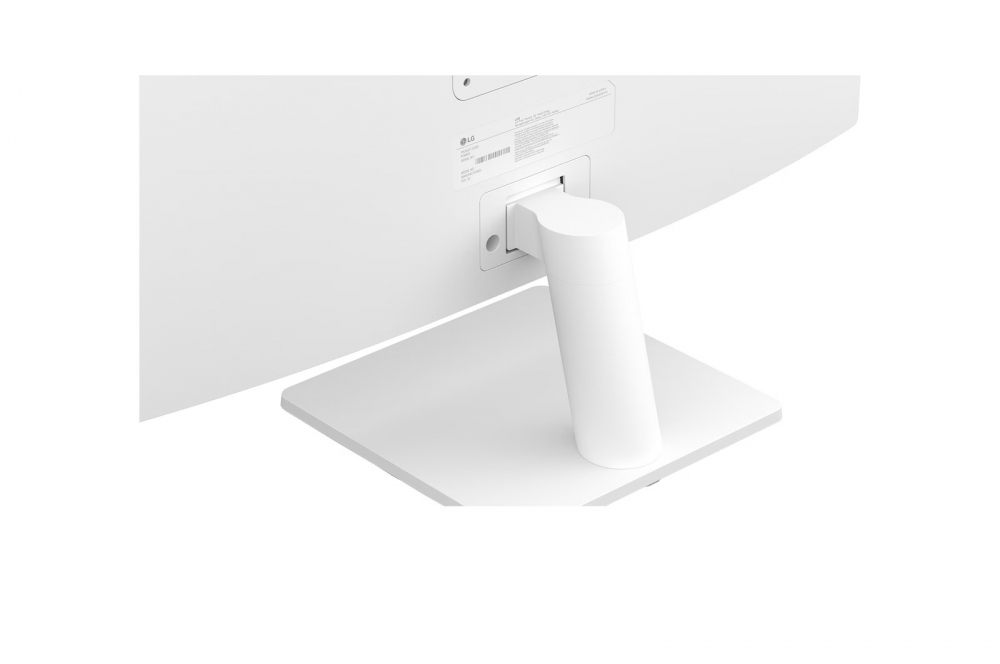 27 dyuymli 4K UHD UltraFine™ IPS displey