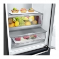 Холодильник LG с нижней морозильной камерой | Объем 384 л | Черный | DoorCooling⁺™ | Linear Inverter Compressor